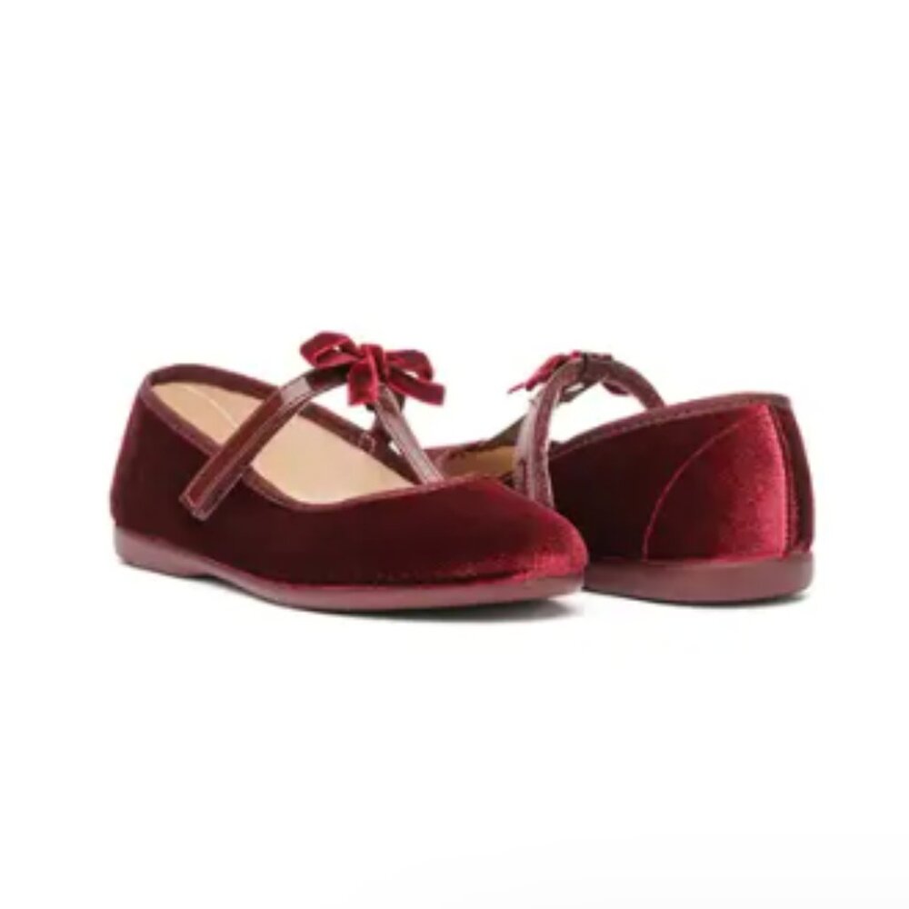 Girls' Velvet Mary Jane Dress Shoes in Burgundy